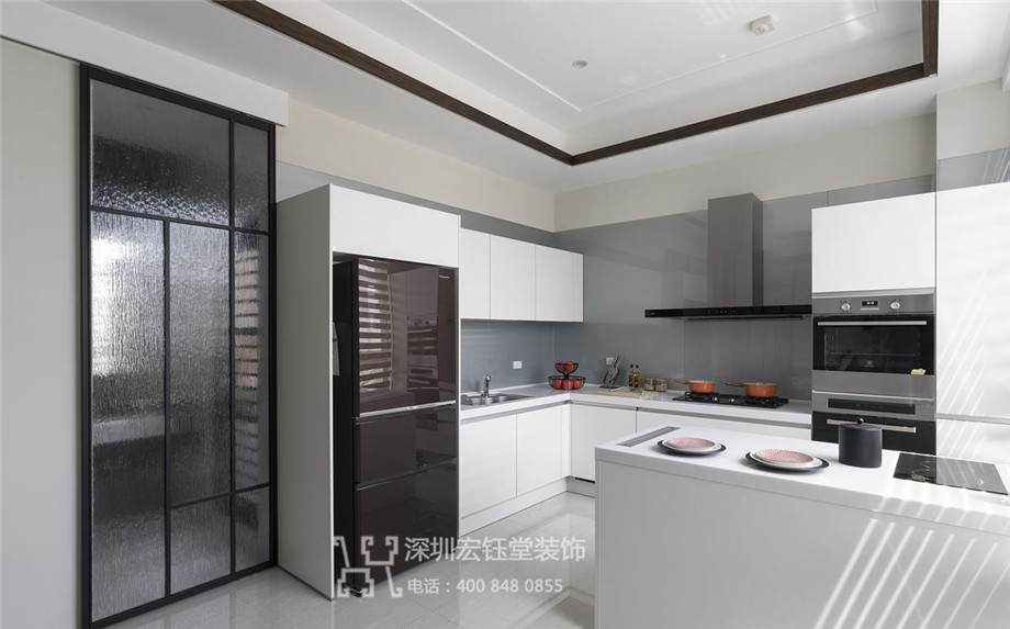 現(xiàn)代混搭風(fēng)花園別墅開放式廚房裝修圖 現(xiàn)代混搭風(fēng)花園別墅開放式廚房裝修圖