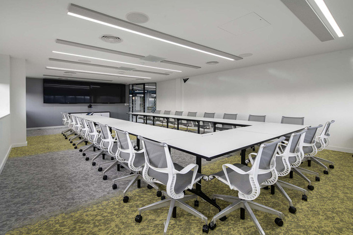 國(guó)外軟件公司大會(huì)議室裝修設(shè)計(jì)圖 國(guó)外軟件公司大會(huì)議室裝修設(shè)計(jì)圖
