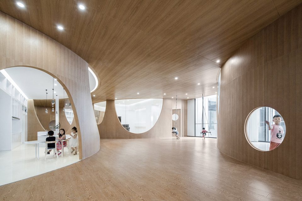 創(chuàng)意弧形兒童教育機(jī)構(gòu)裝修案例