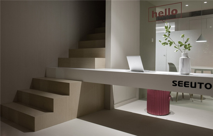 西柚兔少兒英語培訓機構(gòu)前臺裝修設計方案