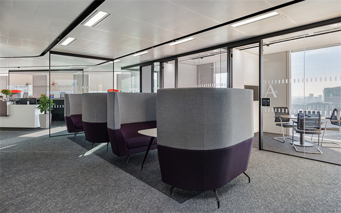 全新辦公設(shè)計理念   開放協(xié)作的咨詢公司辦公室裝修實景圖