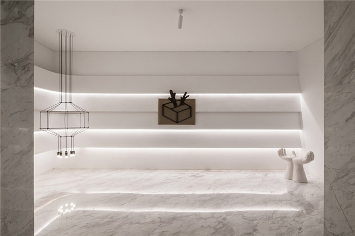 服裝公司辦公室前臺藝術(shù)裝置設計方案 服裝公司辦公室前臺藝術(shù)裝置設計方案