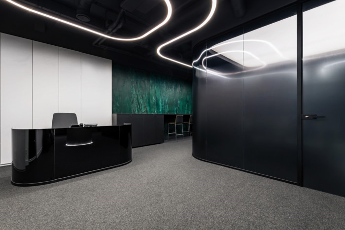 鄭州辦公室裝修公司宏鈺堂推薦酷黑風(fēng)格創(chuàng)意辦公設(shè)計(jì)方案