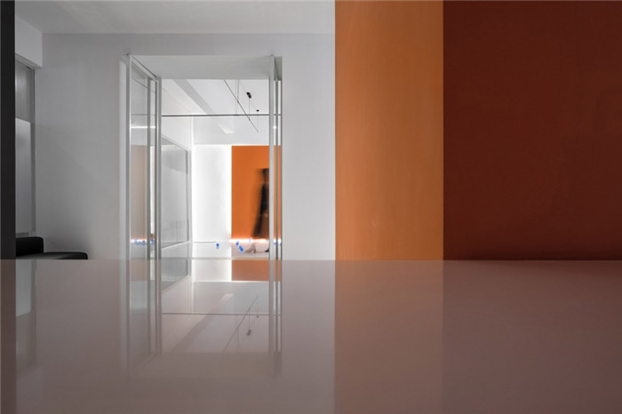  極致簡(jiǎn)約的200平阿里巴巴分公司辦公室裝修設(shè)計(jì)方案