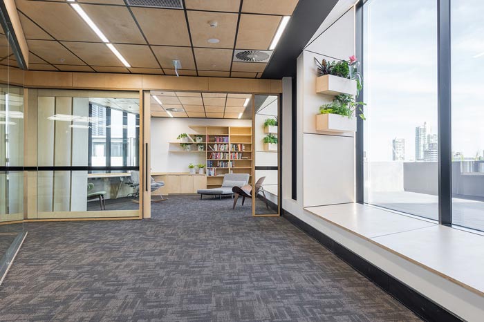 辦公室裝修設計如何節(jié)能減少不必要的支出？