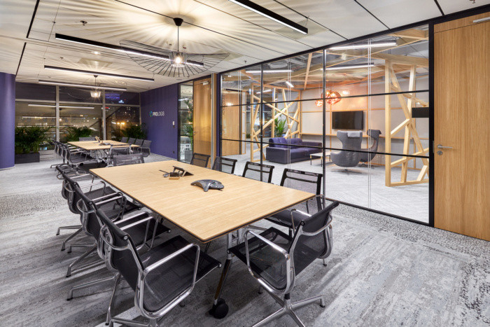 簡(jiǎn)約風(fēng)辦公室會(huì)議室裝修設(shè)計(jì)效果圖 簡(jiǎn)約風(fēng)辦公室會(huì)議室裝修設(shè)計(jì)效果圖