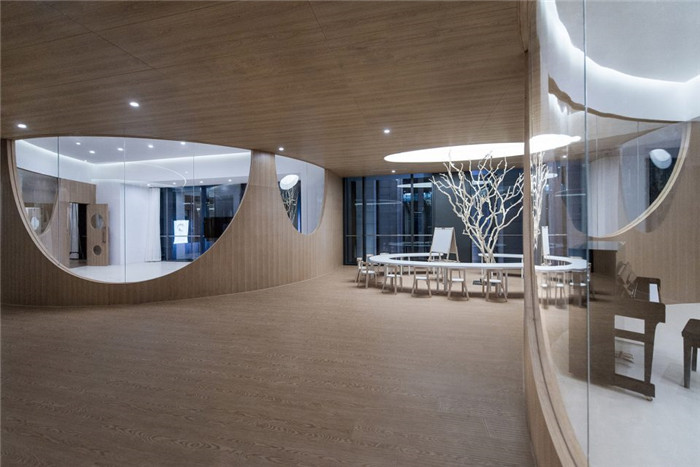 WeDo兒童藝術(shù)教育機(jī)構(gòu)大廳裝修設(shè)計方案 WeDo兒童藝術(shù)教育機(jī)構(gòu)大廳裝修設(shè)計方案