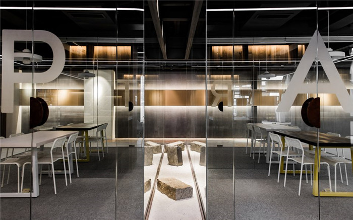 上海藝術(shù)留學(xué)教育機(jī)構(gòu)教室裝修設(shè)計(jì)方案 上海藝術(shù)留學(xué)教育機(jī)構(gòu)教室裝修設(shè)計(jì)方案