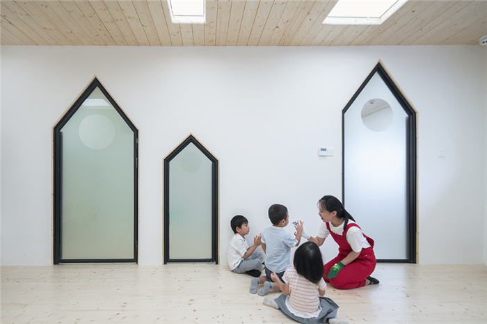 上海早教中心機(jī)構(gòu)裝修設(shè)計(jì)方案 上海早教中心機(jī)構(gòu)裝修設(shè)計(jì)方案