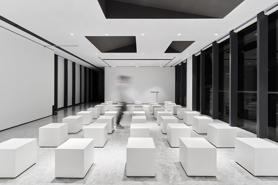 企業(yè)展廳裝修 展廳演播互動區(qū) 企業(yè)展廳裝修 展廳演播互動區(qū)