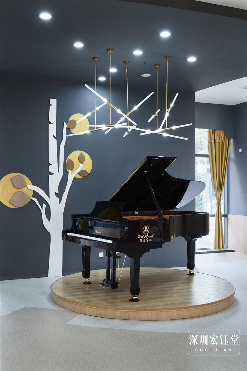 簡約大氣的貝貝樹幼兒園裝修設(shè)計圖