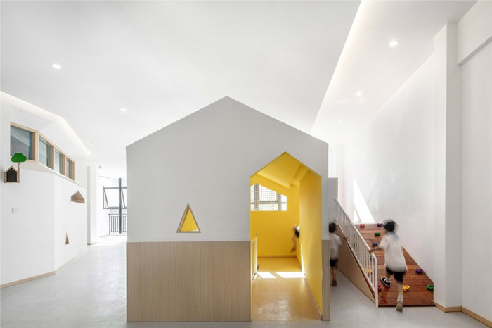 臺州創(chuàng)意幼兒園游戲區(qū)裝修設(shè)計方案 臺州創(chuàng)意幼兒園游戲區(qū)裝修設(shè)計方案