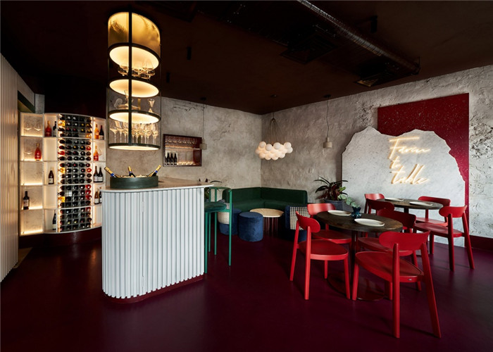 莫斯科工業(yè)懷舊風(fēng)Commons餐廳酒吧裝修設(shè)計(jì)案例 莫斯科工業(yè)懷舊風(fēng)Commons餐廳酒吧裝修設(shè)計(jì)案例