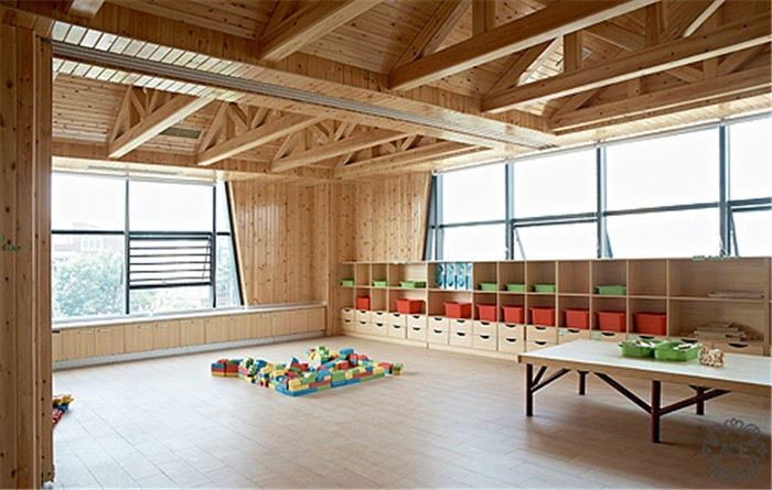 以蛋殼為主題的創(chuàng)意幼兒園游戲區(qū)裝修設(shè)計(jì)案例賞析