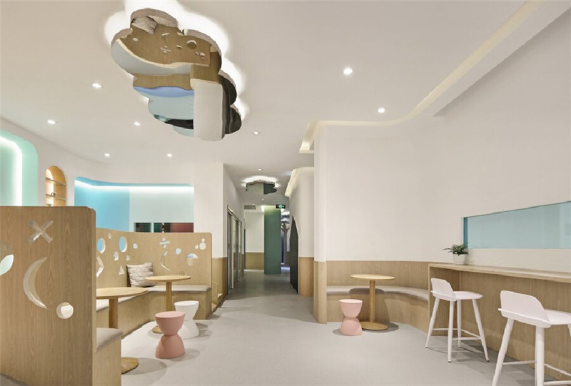 布丁兒童情商早教機構休閑區(qū)裝修實景圖 布丁兒童情商早教機構休閑區(qū)裝修實景圖