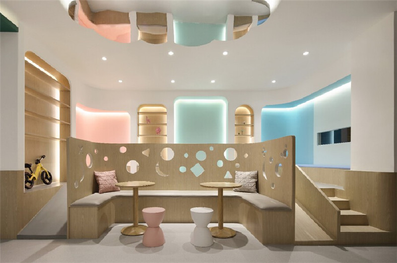 布丁兒童情商早教機構游樂區(qū)裝修實景圖 布丁兒童情商早教機構游樂區(qū)裝修實景圖