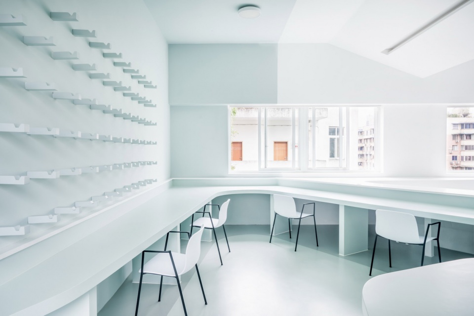 建筑事務(wù)所辦公室裝修設(shè)計(jì)實(shí)景圖 建筑事務(wù)所辦公室裝修設(shè)計(jì)實(shí)景圖