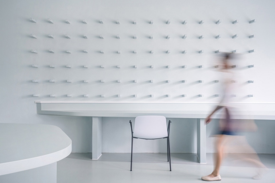 建筑事務(wù)所辦公室裝修設(shè)計(jì)案例 建筑事務(wù)所辦公室裝修設(shè)計(jì)案例