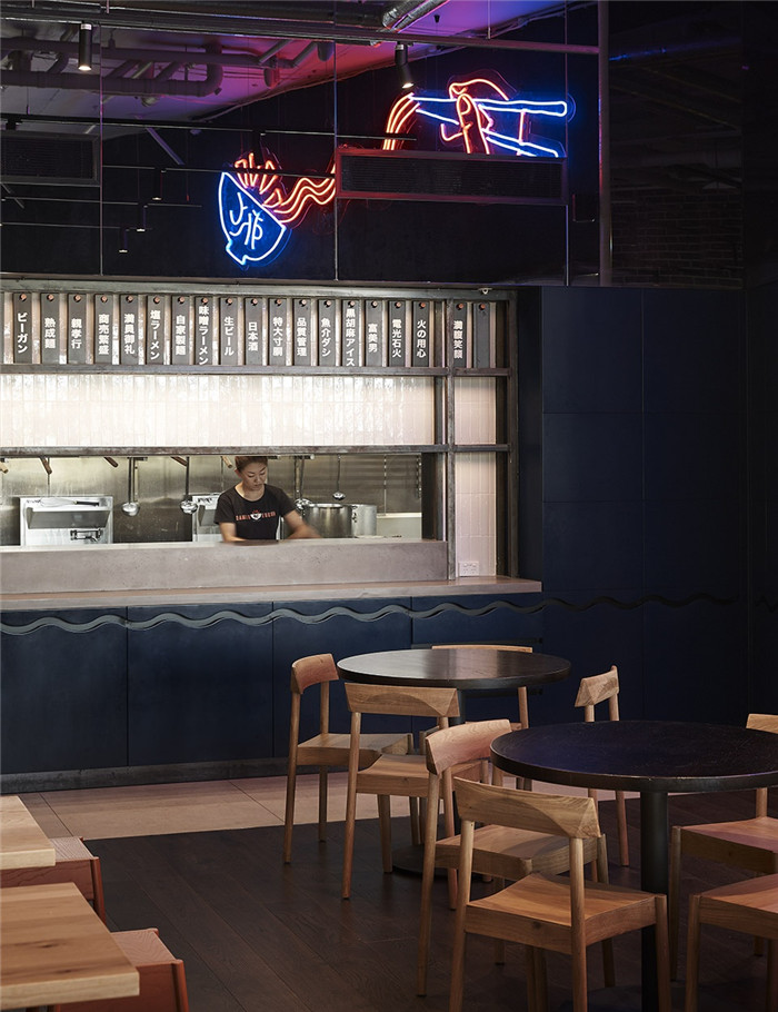 傳統(tǒng)和當(dāng)代日本文化碰撞 特色日式拉面店裝修設(shè)計(jì)方案 傳統(tǒng)和當(dāng)代日本文化碰撞 特色日式拉面店裝修設(shè)計(jì)方案