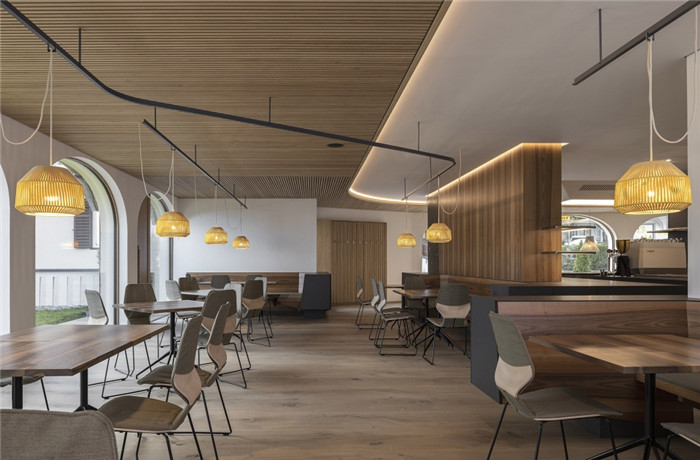 鄭州咖啡廳裝修公司宏鈺堂分享ZENTRAL咖啡餐廳設(shè)計案例 鄭州咖啡廳裝修公司宏鈺堂分享ZENTRAL咖啡餐廳設(shè)計案例