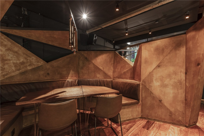 特色工業(yè)風主題Mamba餐廳酒吧設(shè)計裝修方案 特色工業(yè)風主題Mamba餐廳酒吧設(shè)計裝修方案