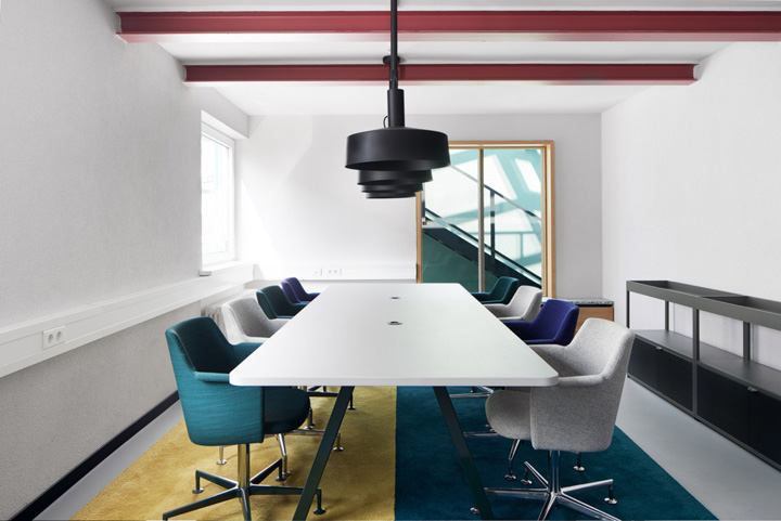 鄭州辦公裝修公司推薦時尚優(yōu)雅聯(lián)合辦公設(shè)計案例 鄭州辦公裝修公司推薦時尚優(yōu)雅聯(lián)合辦公設(shè)計案例