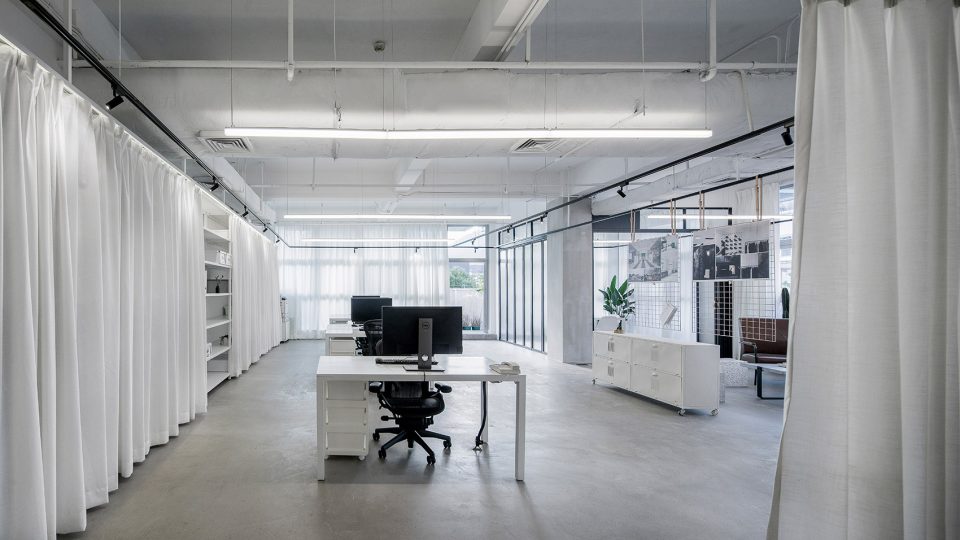 辦公室辦公區(qū)裝修 辦公室辦公區(qū)裝修