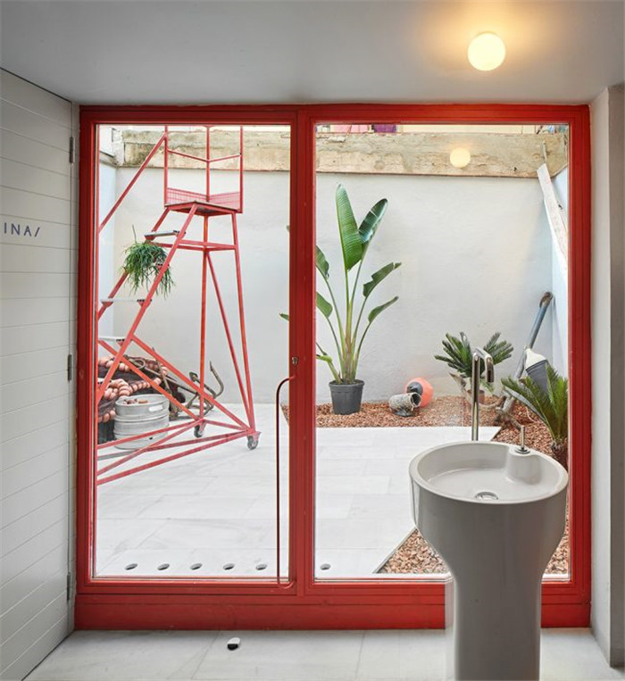 酒吧庭院改造裝修實景圖 酒吧庭院改造裝修實景圖