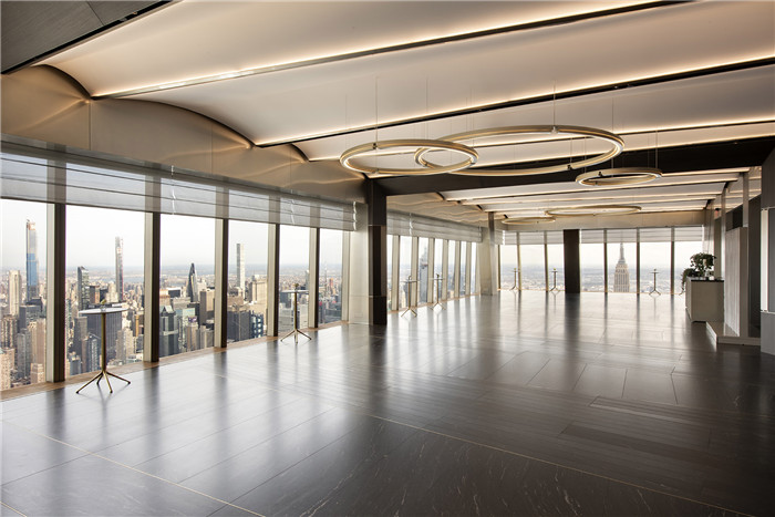 奢華與簡潔感并存的現(xiàn)代美式餐廳裝修設(shè)計方案分析 奢華與簡潔感并存的現(xiàn)代美式餐廳裝修設(shè)計方案分析