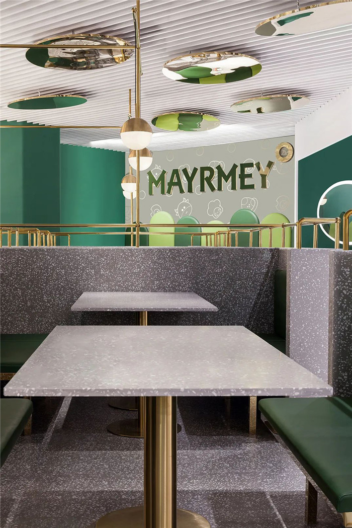 綠洲主題美而美牛排自助餐廳裝修設(shè)計實景圖