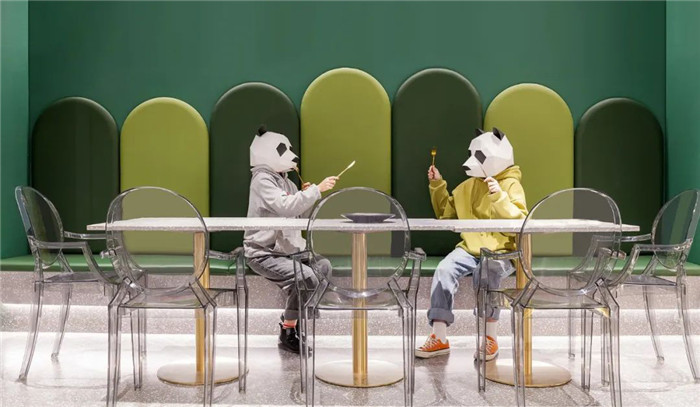 綠洲主題美而美牛排自助餐廳裝修設(shè)計實景圖