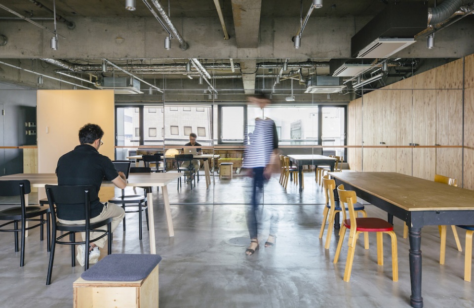 辦公室裝修設(shè)計圖 辦公室裝修設(shè)計圖