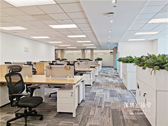 鄭州曠真律師事務所敞開辦公區(qū)裝修實景圖 鄭州曠真律師事務所敞開辦公區(qū)裝修實景圖