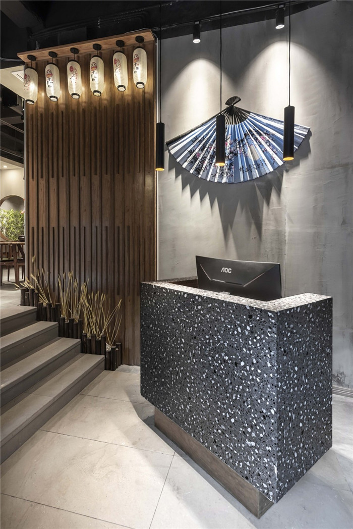 日式烤肉店裝修    故里烤肉燒烤餐廳接待臺裝修設(shè)計實景圖