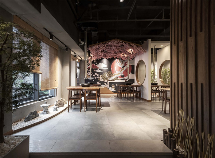 日式烤肉店裝修    故里烤肉燒烤餐廳裝修設(shè)計實景圖