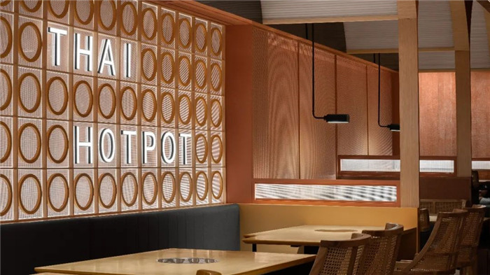 時(shí)下最流行的火鍋店裝修設(shè)計(jì)案例推薦:生如夏花 時(shí)下最流行的火鍋店裝修設(shè)計(jì)案例推薦:生如夏花