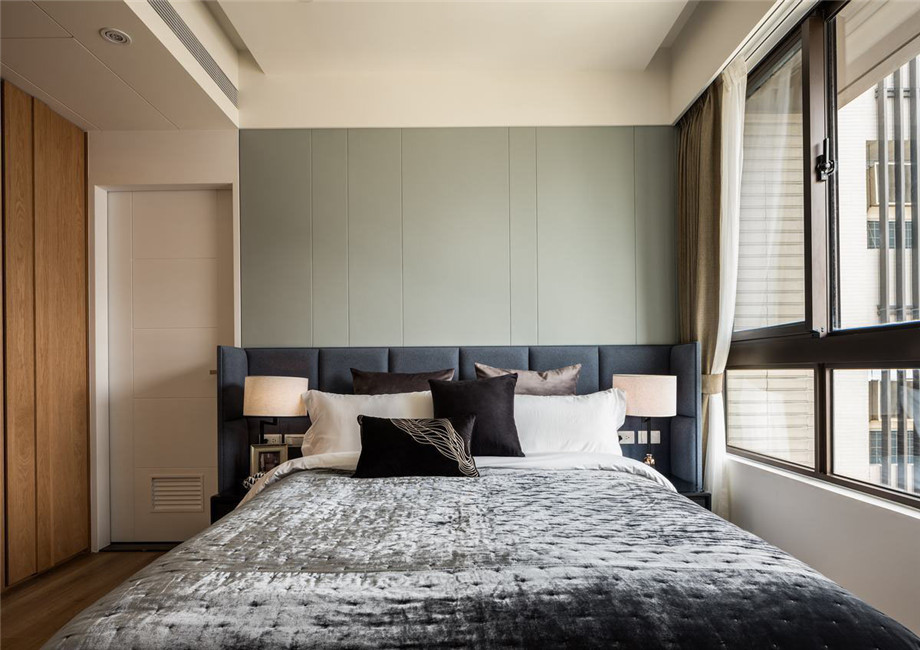 新鄭正商紅河谷雙拼別墅臥室裝修設(shè)計(jì)方案實(shí)景圖 新鄭正商紅河谷雙拼別墅臥室裝修設(shè)計(jì)方案實(shí)景圖