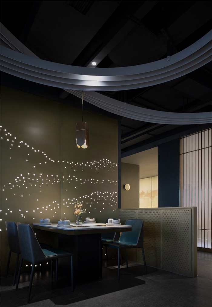 時(shí)尚與傳統(tǒng)融為一體的精品港式小火鍋包房裝修設(shè)計(jì)方案 時(shí)尚與傳統(tǒng)融為一體的精品港式小火鍋包房裝修設(shè)計(jì)方案