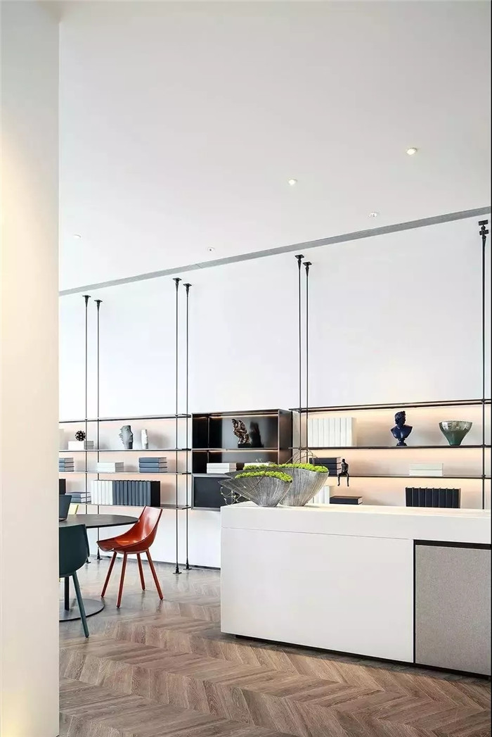 簡約干練的知名設(shè)計(jì)公司辦公室裝修設(shè)計(jì)方案 簡約干練的知名設(shè)計(jì)公司辦公室裝修設(shè)計(jì)方案