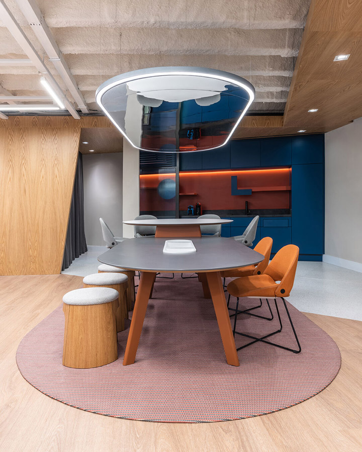 鄭州辦公室裝修專家分享國外辦公兼展廳設計方案 鄭州辦公室裝修專家分享國外辦公兼展廳設計方案