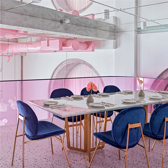 鄭州餐廳裝修公司推薦特色法式餐酒館裝修設(shè)計(jì)方案 鄭州餐廳裝修公司推薦特色法式餐酒館裝修設(shè)計(jì)方案