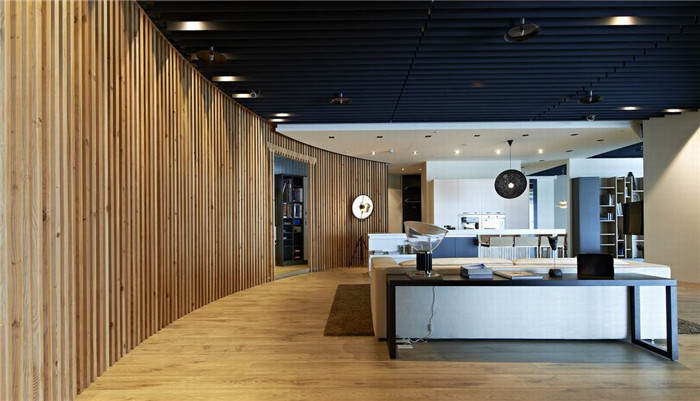 鄭州宏鈺堂分享不錯的混搭風(fēng)辦公室裝修設(shè)計(jì)案例