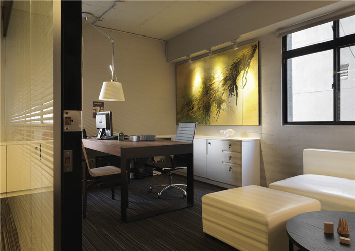 鄭州200平休閑工業(yè)風辦公室裝修設計案例實景圖