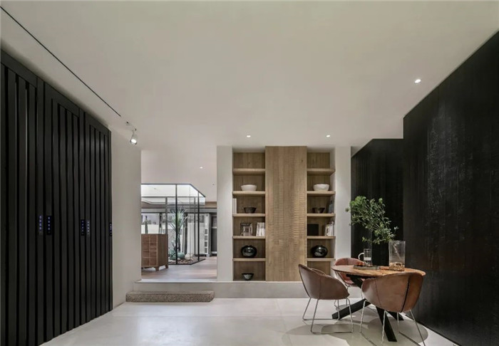 極致簡約風(fēng)意大利IMOLA石材展廳裝修設(shè)計(jì)實(shí)景圖