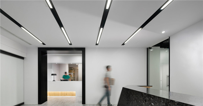 鄭州最好的辦公室裝修公司宏鈺堂推薦辦公室入口裝修案例 鄭州最好的辦公室裝修公司宏鈺堂推薦辦公室入口裝修案例