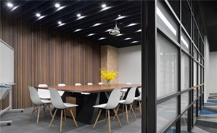 鄭州最好的辦公室裝修公司宏鈺堂推薦會議室裝修案例 鄭州最好的辦公室裝修公司宏鈺堂推薦會議室裝修案例