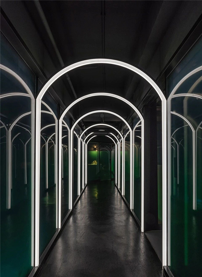 鄭州餐廳裝修公司分享中西餐酒吧融合餐飲裝修方案 鄭州餐廳裝修公司分享中西餐酒吧融合餐飲裝修方案