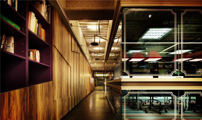 現(xiàn)代古典混搭風(fēng)平面設(shè)計公司辦公室裝修方案