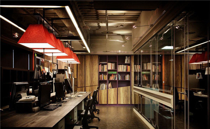 現(xiàn)代古典混搭風(fēng)平面設(shè)計公司辦公室裝修設(shè)計方案