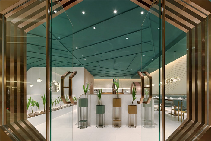 新潮火鍋店裝修設(shè)計 海南椰子雞火鍋店裝修設(shè)計圖 新潮火鍋店裝修設(shè)計 海南椰子雞火鍋店裝修設(shè)計圖